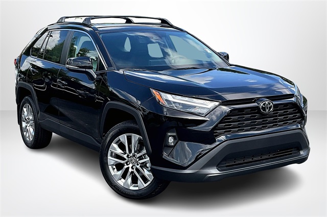 2025 Toyota RAV4 XLE Premium's photo
