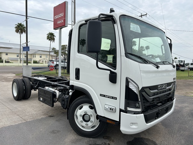 New 2025 Isuzu NPR XD N Series's photo