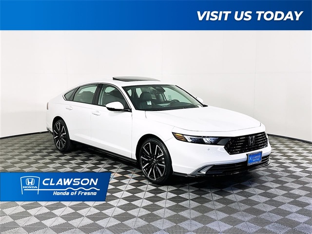 2025 Honda Accord Hybrid Touring's photo