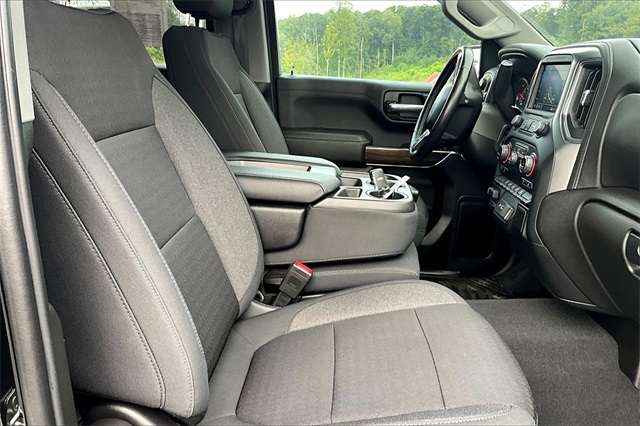 2020 Black Chevrolet Silverado 1500 RST 4X4 Truck