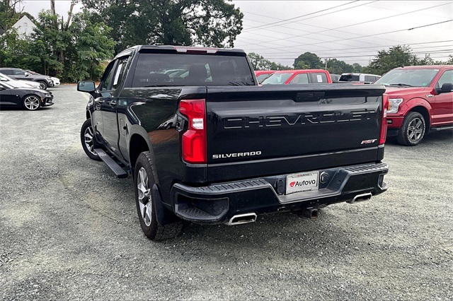 2020 Black Chevrolet Silverado 1500 RST 4X4 Truck