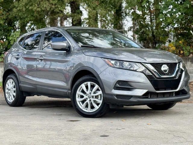 2022 Nissan Rogue Sport S