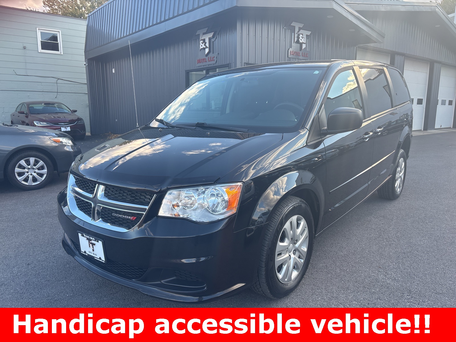 2016 Dodge Grand Caravan SE's photo