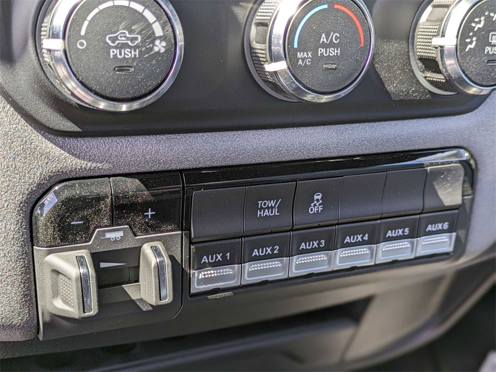 2024 Ram 3500 Tradesman photo 10