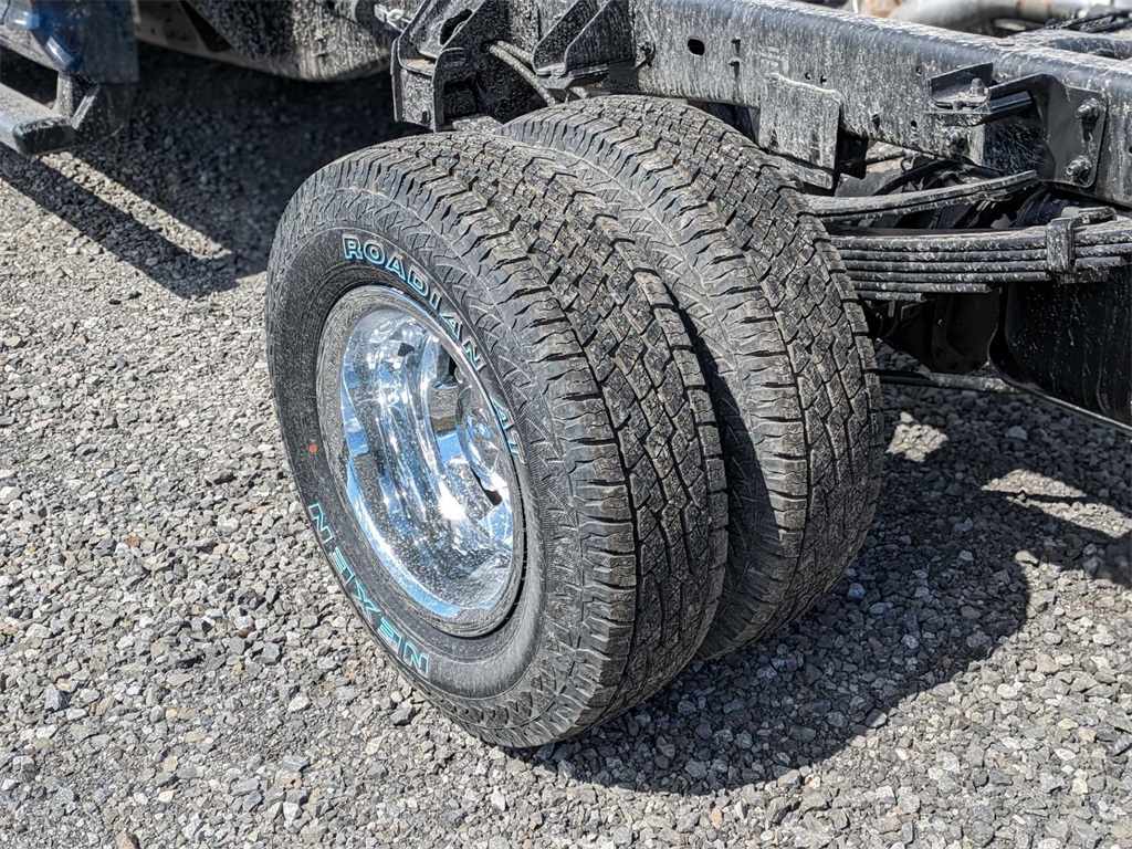 2024 Ram 3500 Tradesman photo 4