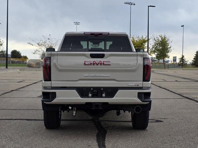 2026 GMC Sierra 3500HD AT4