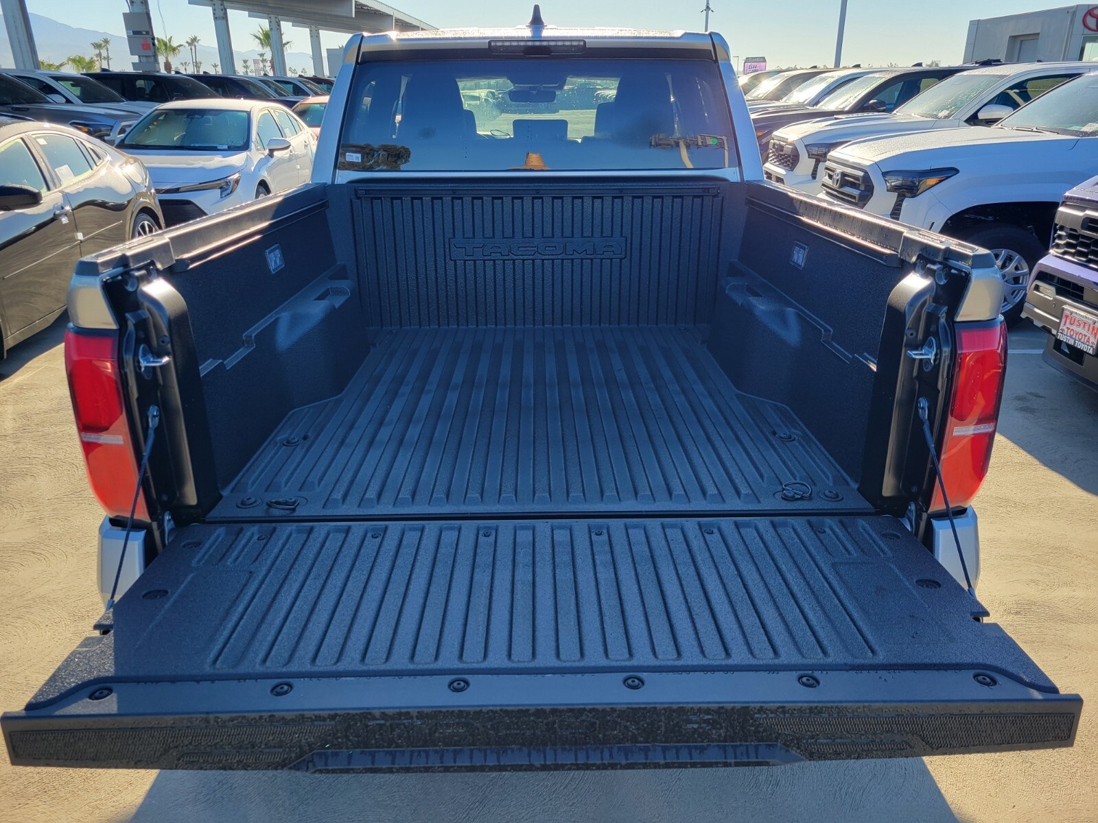 2025 Toyota Tacoma TRD Sport Double Cab photo 4