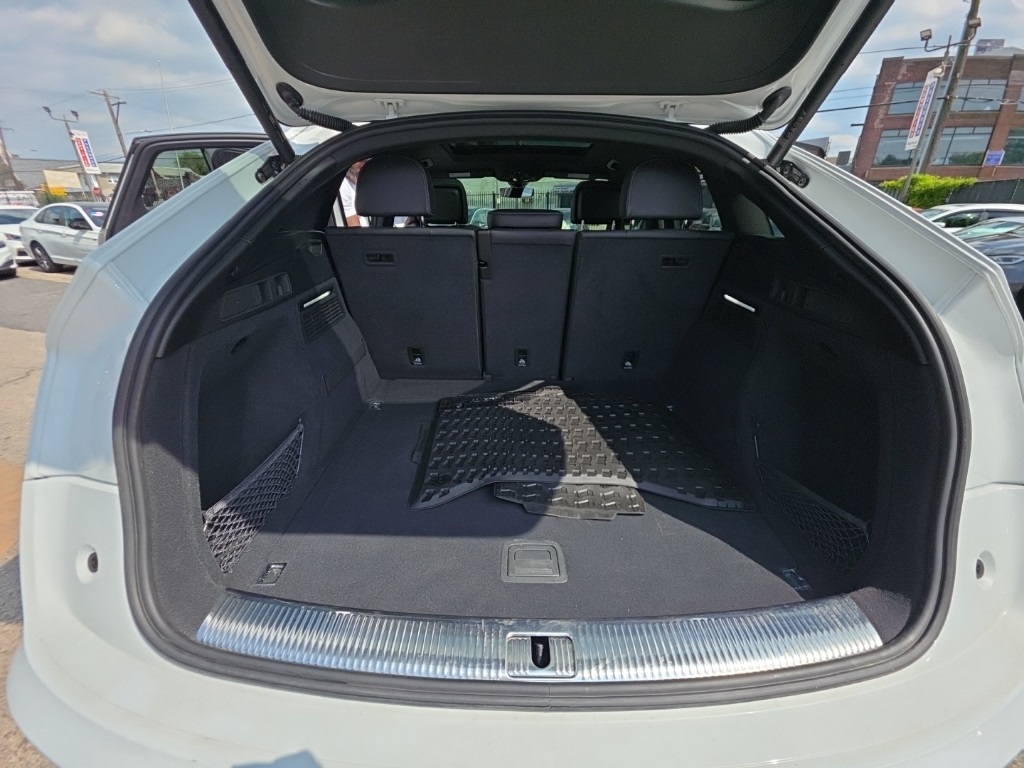 used 2022 Audi Q5 car, priced at $28,895