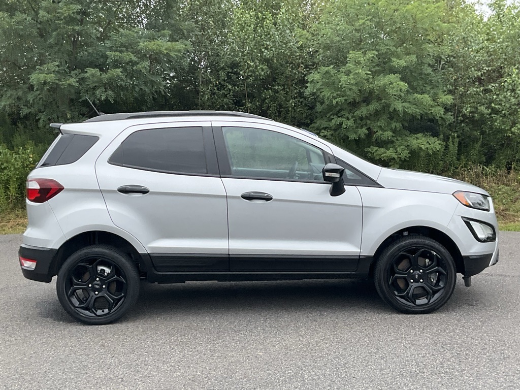 2021 Ford EcoSport SES photo 25
