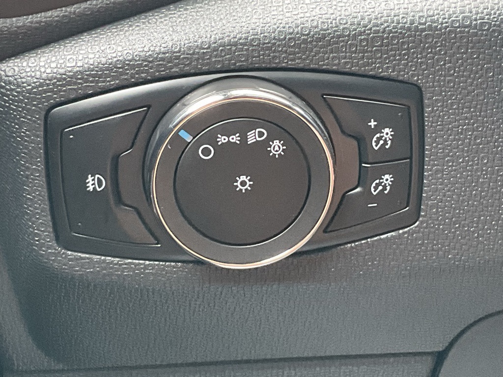 2021 Ford EcoSport SES photo 9