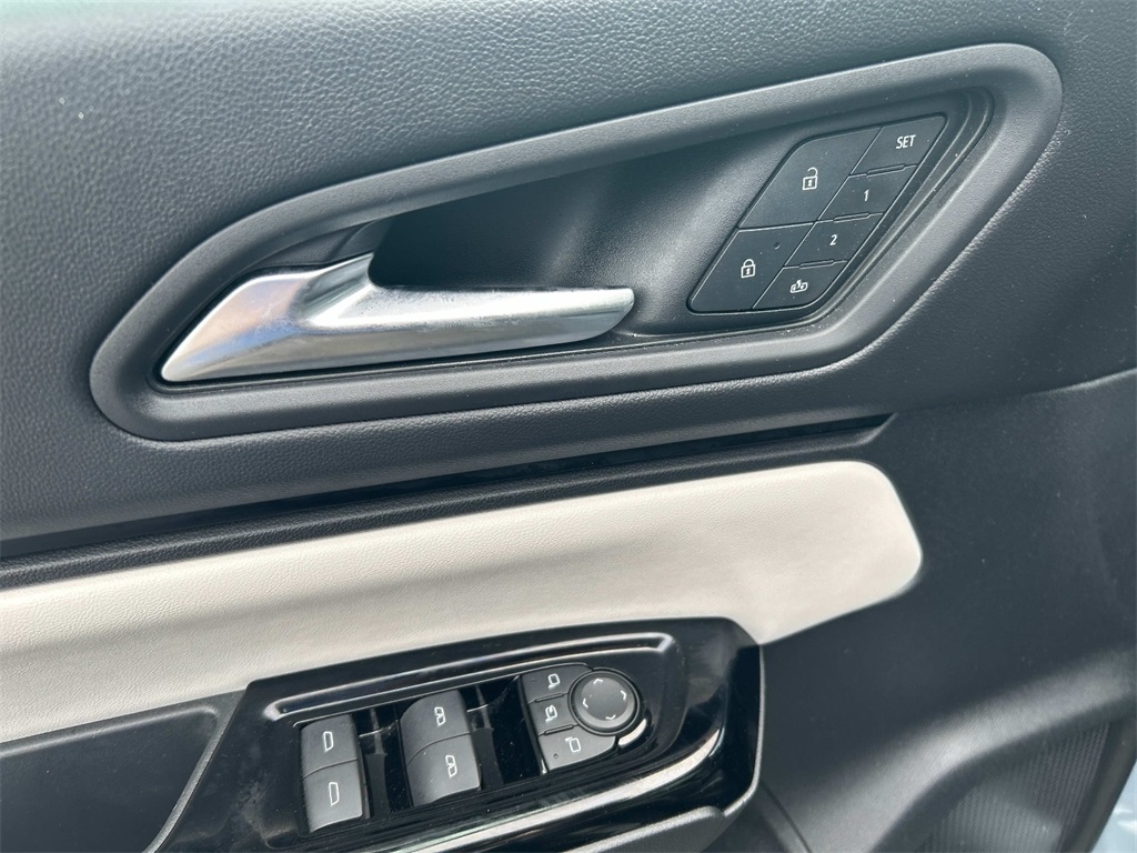 2024 Sonic Gray Pearl Honda Prologue Elite AWD SUV