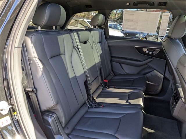 new 2026 Audi Q7 car, priced at $64,295