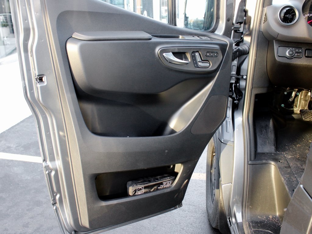 new 2026 Mercedes-Benz Sprinter 2500 car, priced at $70,552