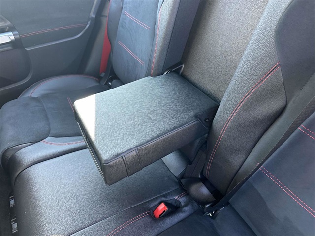 used 2022 Mercedes-Benz GLB car, priced at $38,991