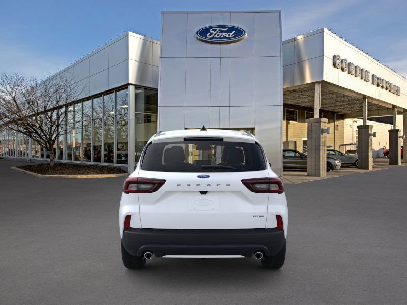 2025 Ford Escape ST-Line photo 4