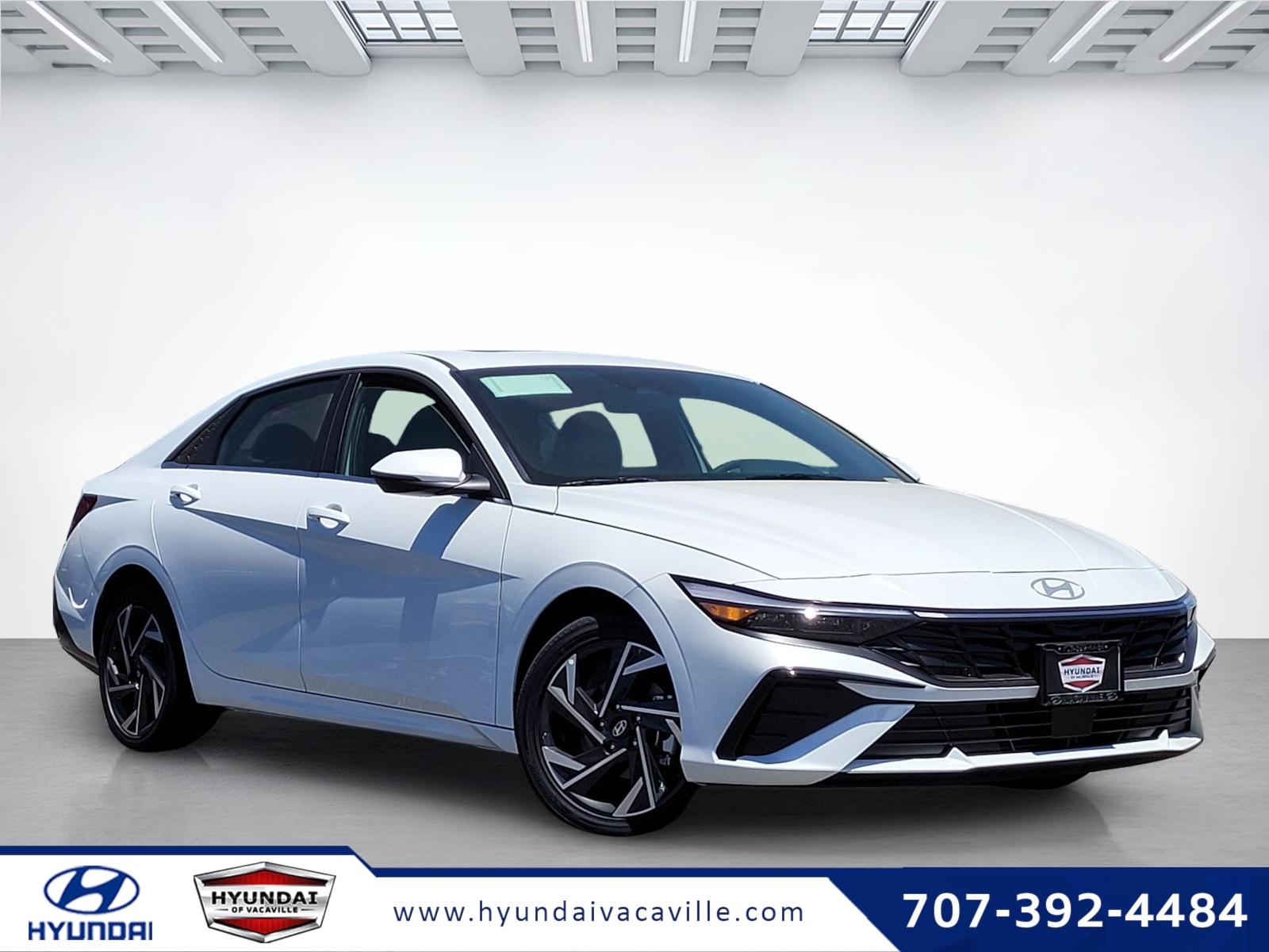 2025 Hyundai Elantra Limited's photo