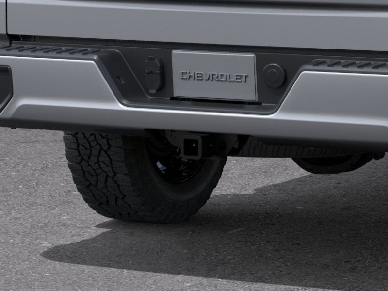 2025 Chevrolet Silverado 1500 Custom 4D Crew Cab 4WD 14