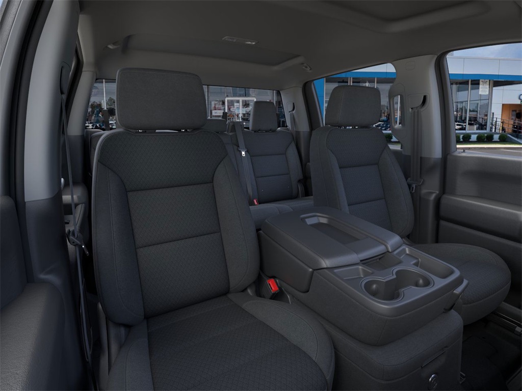 2025 Chevrolet Silverado 1500 Custom 4D Crew Cab 4WD 16
