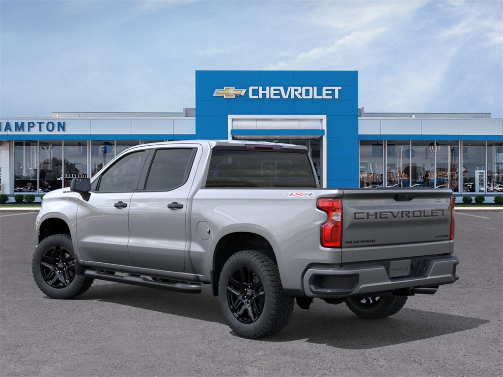 2025 Chevrolet Silverado 1500 Custom 4D Crew Cab 4WD 3