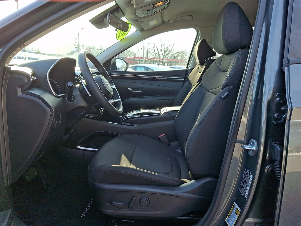 used 2023 Hyundai Tucson Hybrid car, priced at $22,175