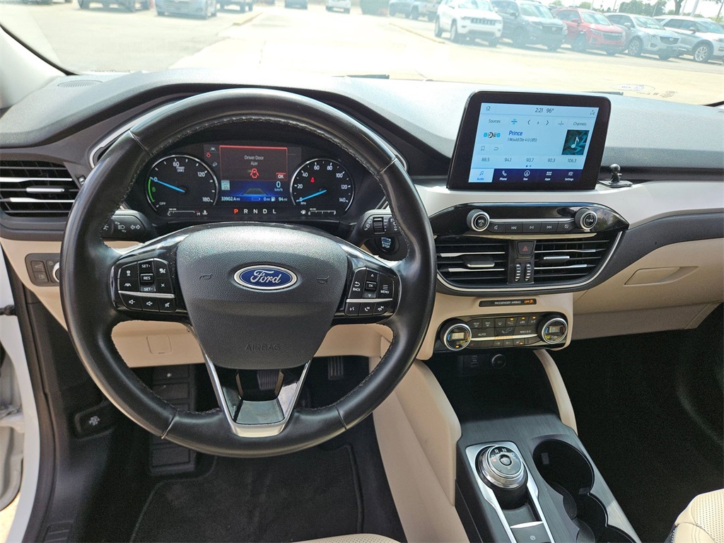 2021 Ford Escape Plug-In Hybrid SEL photo 14