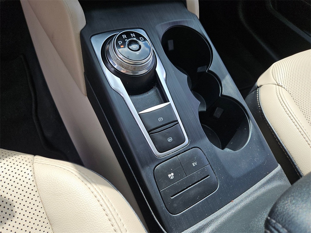 2021 Ford Escape Plug-In Hybrid SEL photo 15