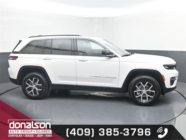 new 2025 Jeep Grand Cherokee car, priced at $40,801