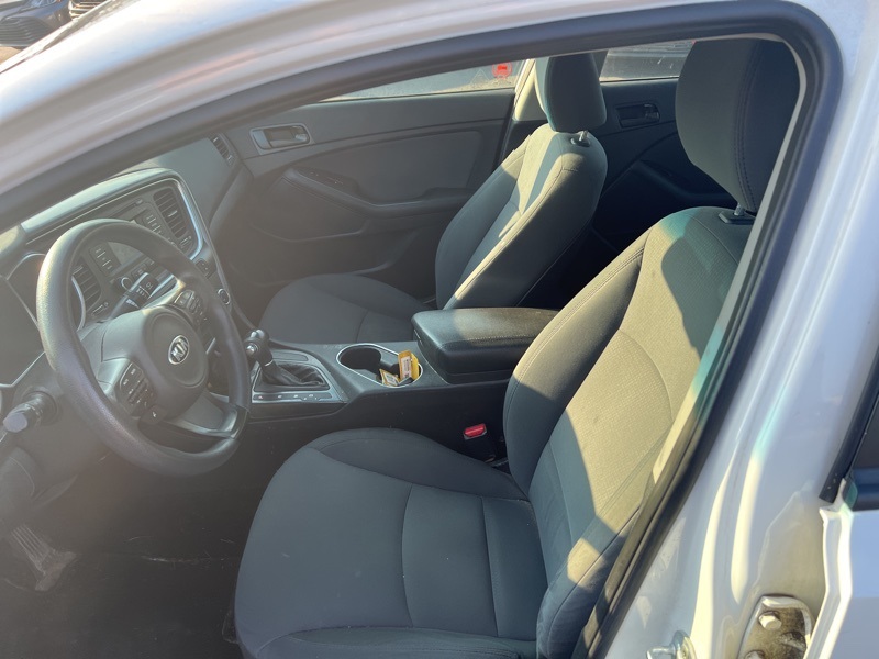 2015 Kia Optima LX photo 10