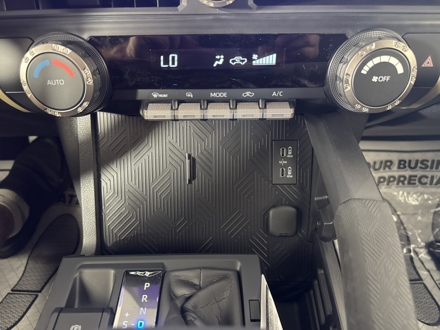 2025 Toyota Tacoma TRD Sport Double Cab photo 15