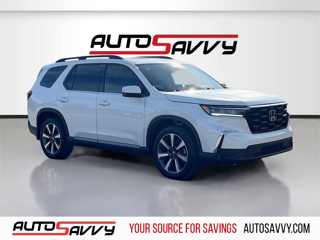 2023 Honda Pilot Elite's photo