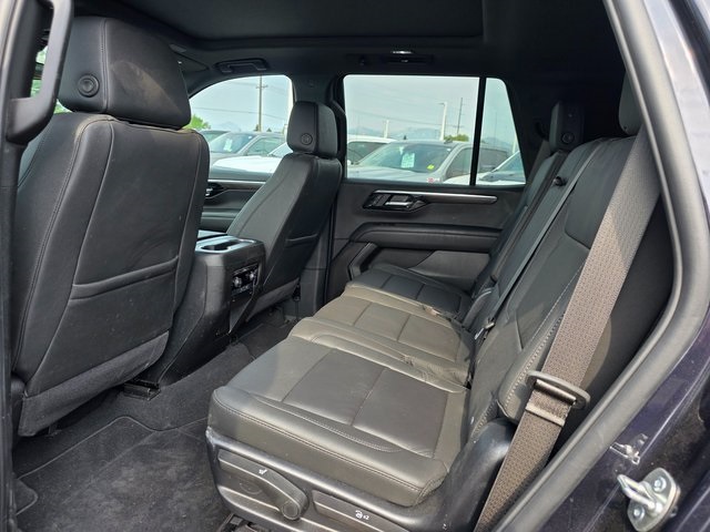 2025 Chevrolet Tahoe LT photo 4