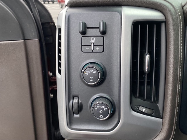 used 2017 GMC Sierra 1500 car, priced at $31,281