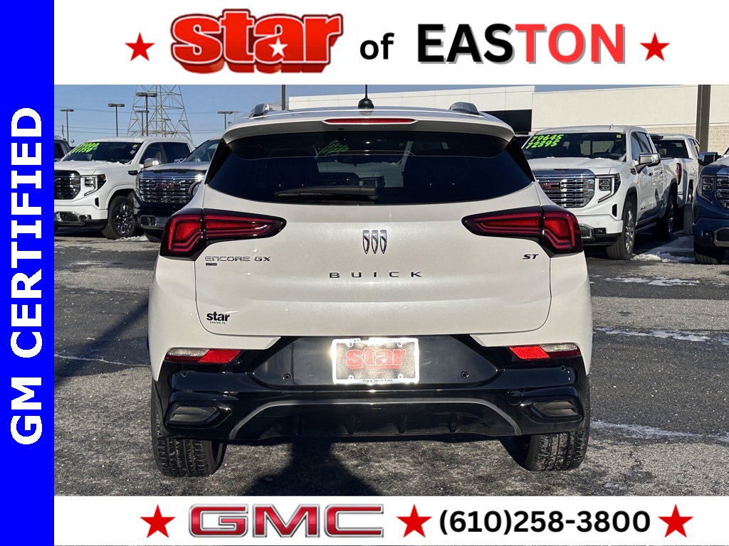 2024 Buick Encore GX Sport Touring photo 4