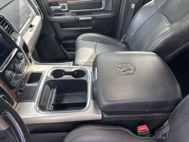 2018 Ram 3500 Laramie photo 14