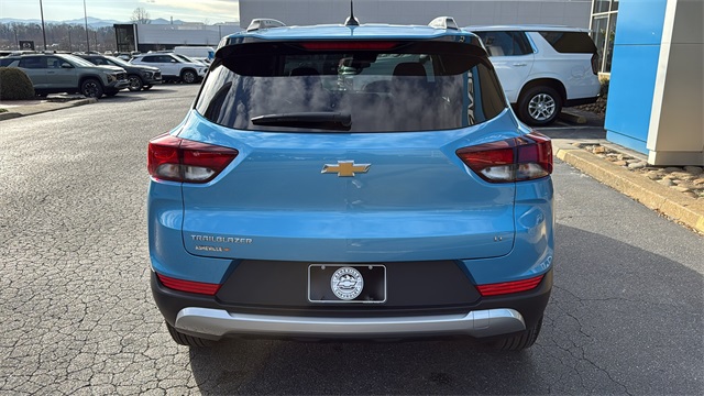 new 2026 Chevrolet TrailBlazer car, priced at $27,180
