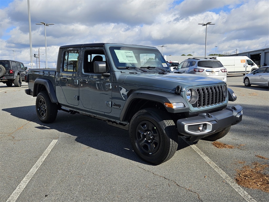 2026 Jeep Gladiator Sport's photo