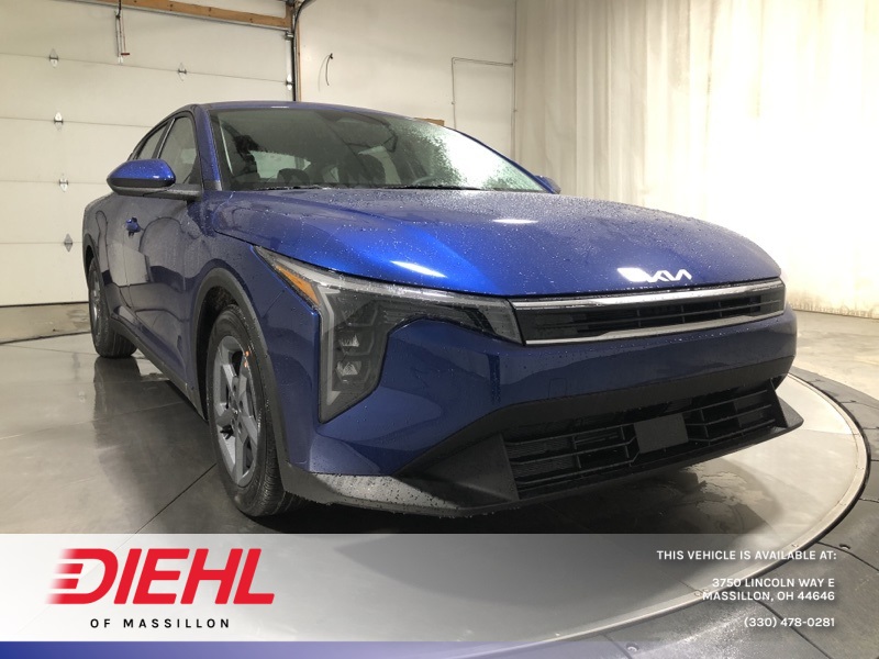 2025 Kia K4 LXS's photo