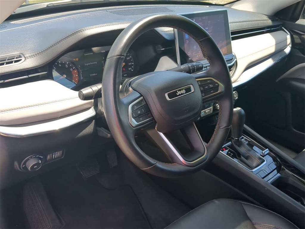 2022 Jeep Compass Limited photo 11