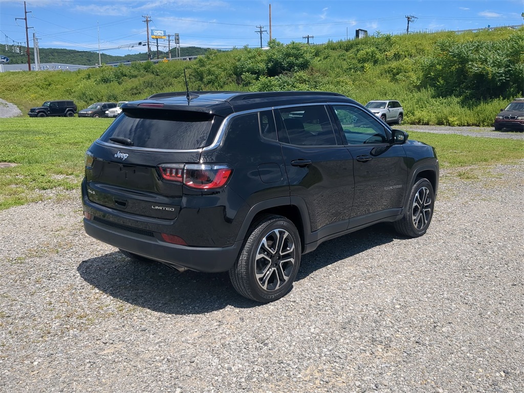 2022 Jeep Compass Limited photo 3