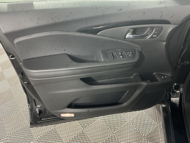 used 2020 Honda Passport car, priced at $27,000