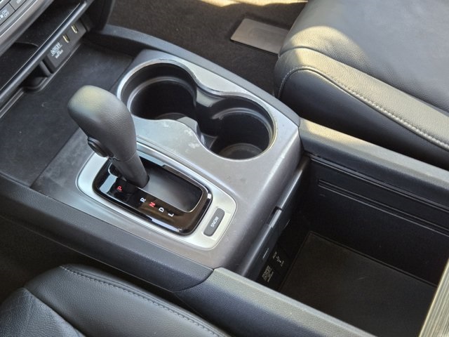 used 2016 Honda Pilot car, priced at $16,700