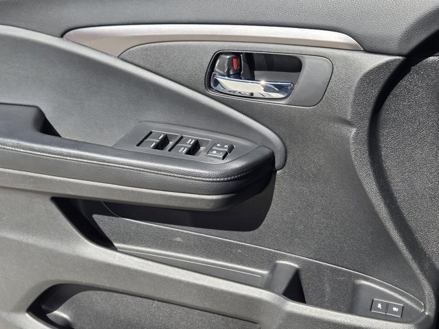 used 2016 Honda Pilot car, priced at $16,700