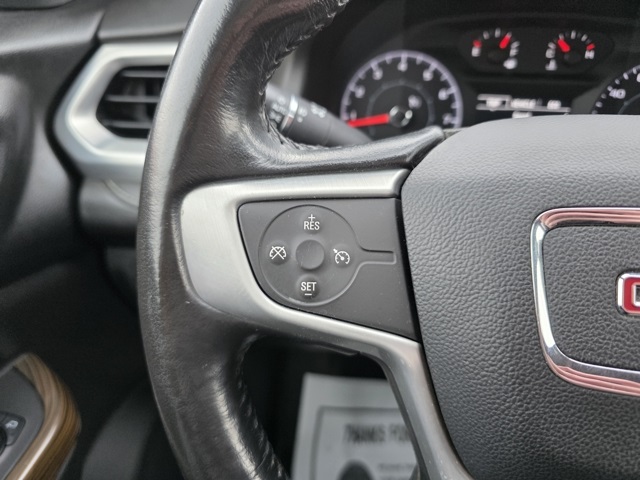 2017 GMC Acadia SLE-2