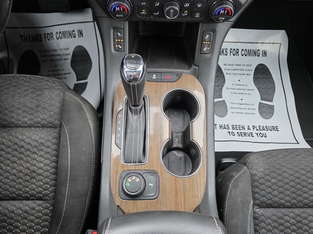 2017 GMC Acadia SLE-2