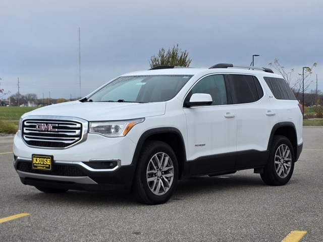 2017 GMC Acadia SLE-2