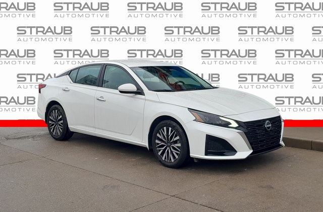 2023 Nissan Altima SV