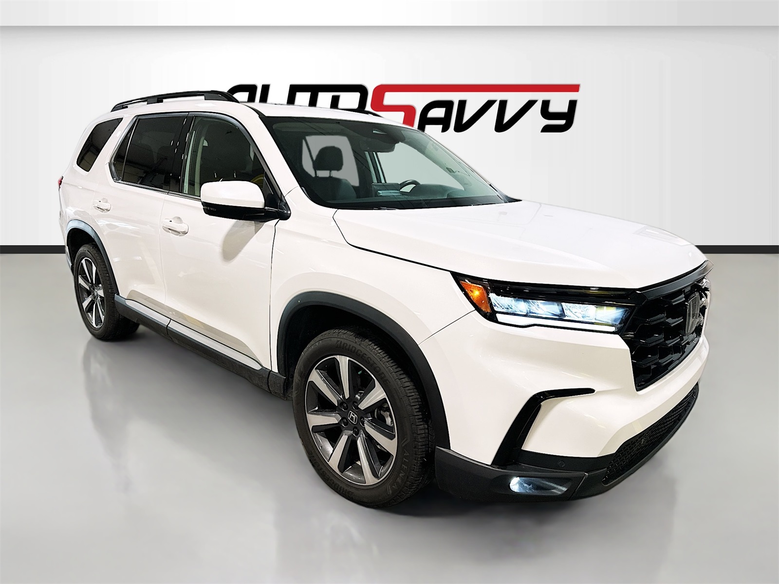 2025 Honda Pilot Touring's photo