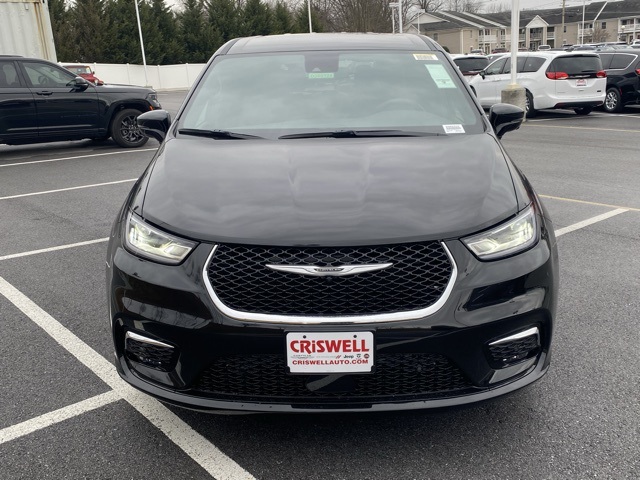 new 2026 Chrysler Pacifica car, priced at $38,028