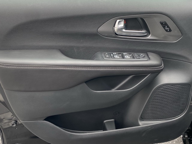 new 2026 Chrysler Pacifica car, priced at $38,028