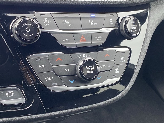 new 2026 Chrysler Pacifica car, priced at $38,028